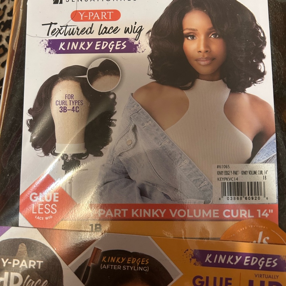 Textured Lace Wig - Black